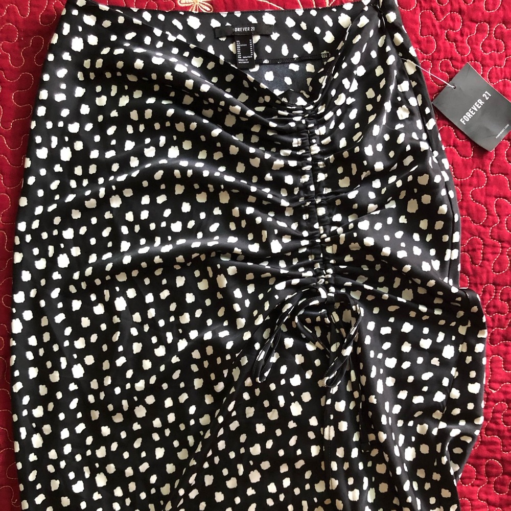 Skirt-Calf forever 21
